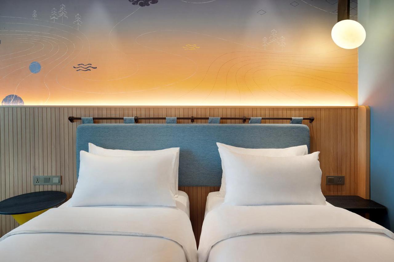 Ibis Styles Semarang Simpang Lima Exterior foto