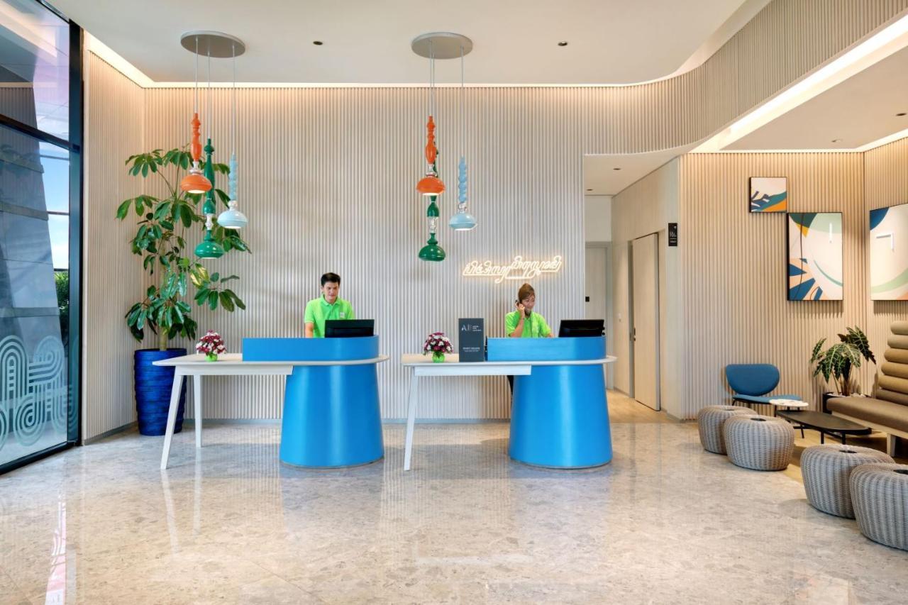 Ibis Styles Semarang Simpang Lima Exterior foto