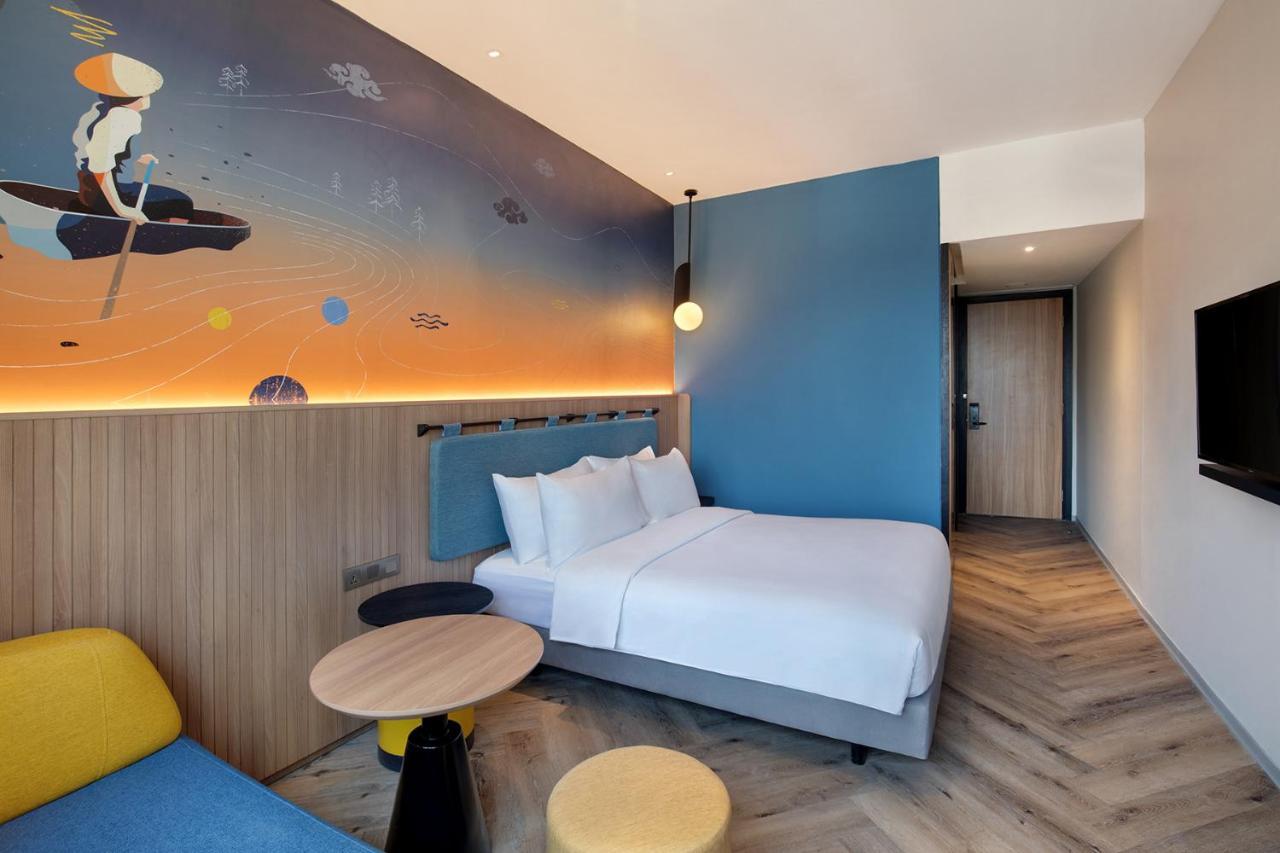 Ibis Styles Semarang Simpang Lima Exterior foto