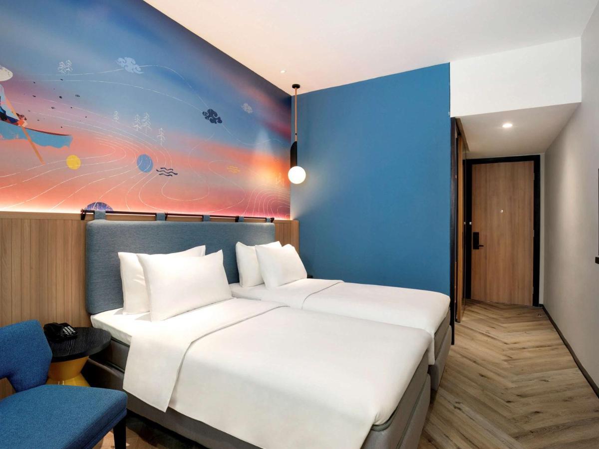 Ibis Styles Semarang Simpang Lima Exterior foto