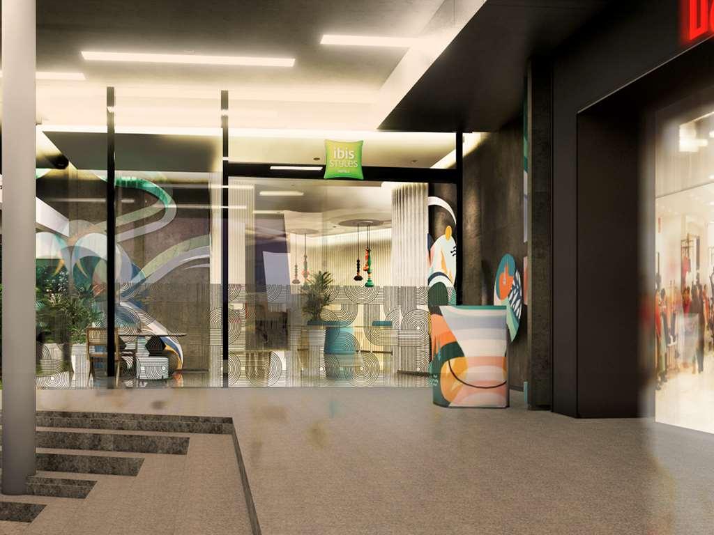 Ibis Styles Semarang Simpang Lima Exterior foto